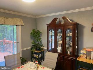 11306 Bent Creek Ter, Germantown, MD 20876 - dining room with ornamental molding