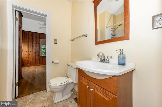 28 N Altamont Ave, Thurmont, MD 21788 - full bathroom with vanity, toilet, baseboards, and a shower