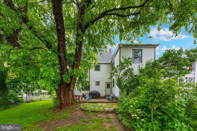 28 N Altamont Ave, Thurmont, MD 21788 - rear view of property with a patio
