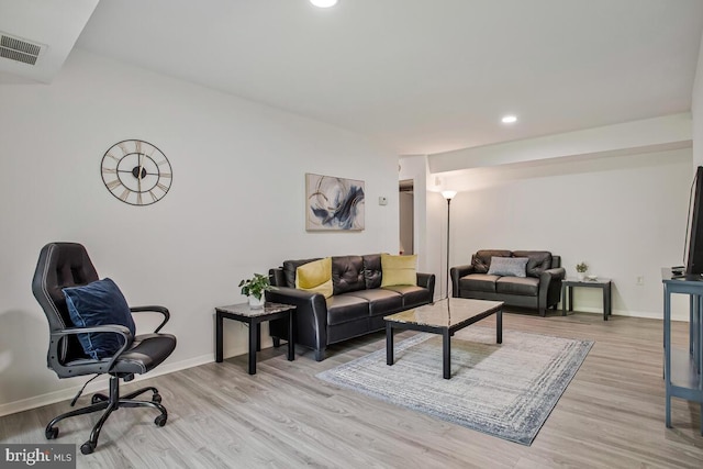211 Victor Pkwy Unit B, Annapolis, MD 21403 - living area with light wood-style floors, baseboards, and recessed lighting