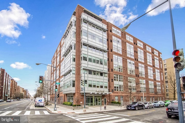 1300 N St NW Unit 817, Washington, DC 20005 - view of apartment building / complex