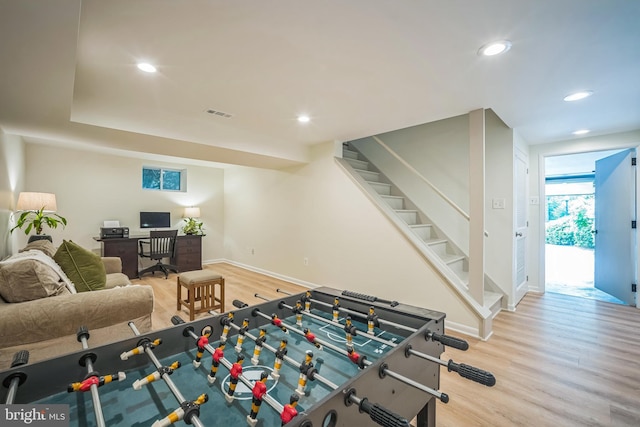 3930 6th St S, Arlington, VA 22204 - playroom featuring wood finished floors, baseboards, recessed lighting, and a desk
