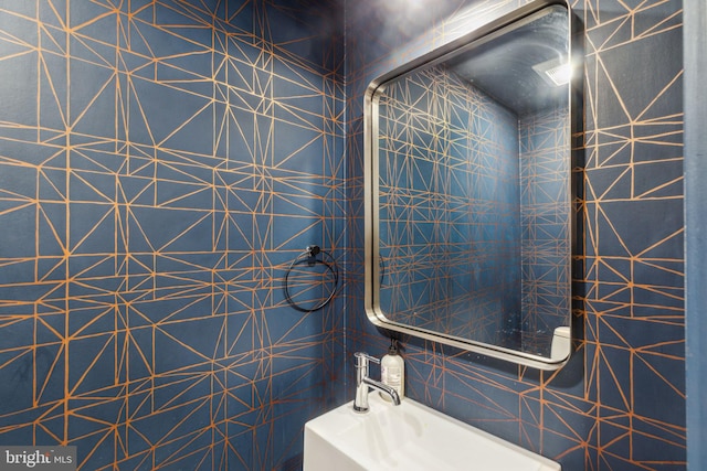 137 Sutton Rd, Ardmore, PA 19003 - bathroom with a sink and tile walls