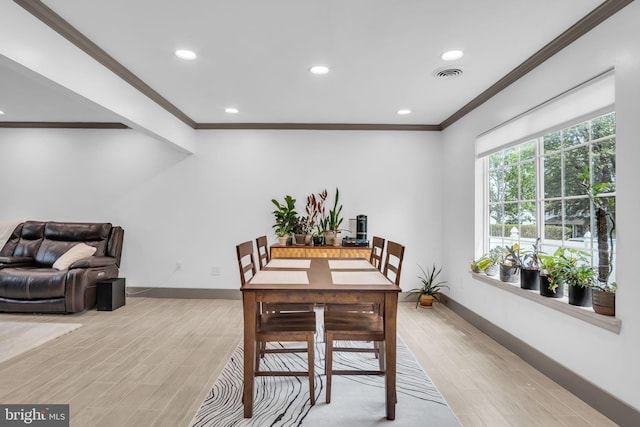 201 Aspen St, Middletown, PA 17057 - dining area featuring ornamental molding, light wood-style floors, recessed lighting, and baseboards