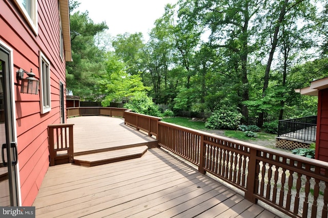 439 Landing St, Lumberton, NJ 08048 - deck with a fenced backyard and view of wooded area