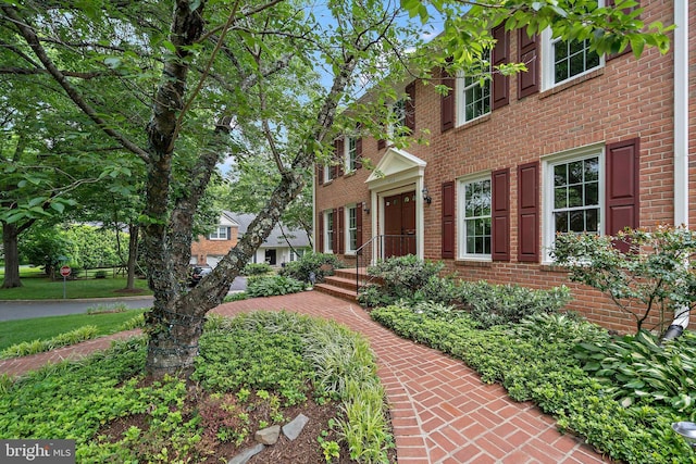 9728 Whetstone Dr, Montgomery Village, MD 20886 - view of front of house featuring brick siding