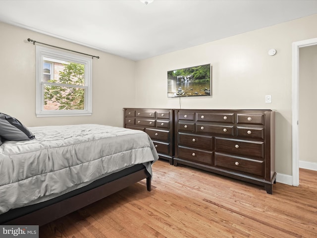 1736 Rhodesia Ave, Fort Washington, MD 20744 - bedroom featuring light wood-type flooring and baseboards