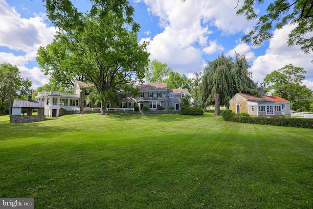 140 Evans Hill Rd, Reading, PA 19608 - view of grassy yard