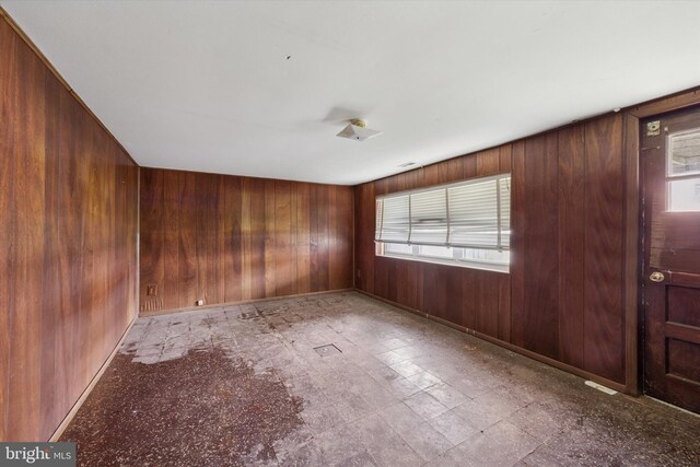 12613 Chilton Rd, Philadelphia, PA 19154 - empty room with wood walls and baseboards