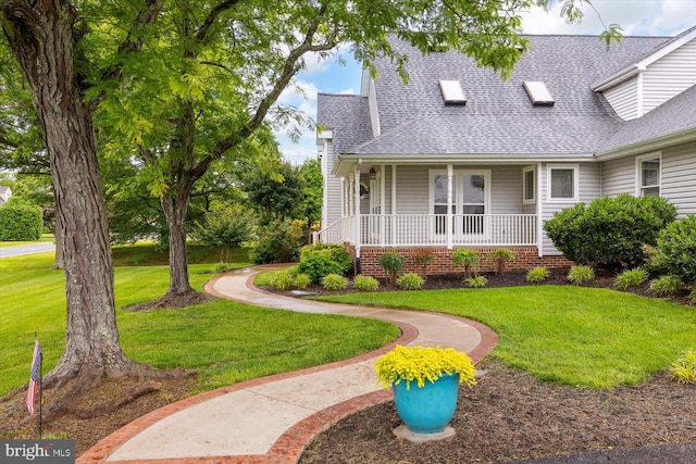 9 Tally Ho Dr, Fredericksburg, VA 22405 - view of front of house featuring a shingled roof, a porch, and a front yard