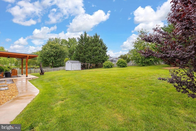 9 Tally Ho Dr, Fredericksburg, VA 22405 - view of yard with a patio area
