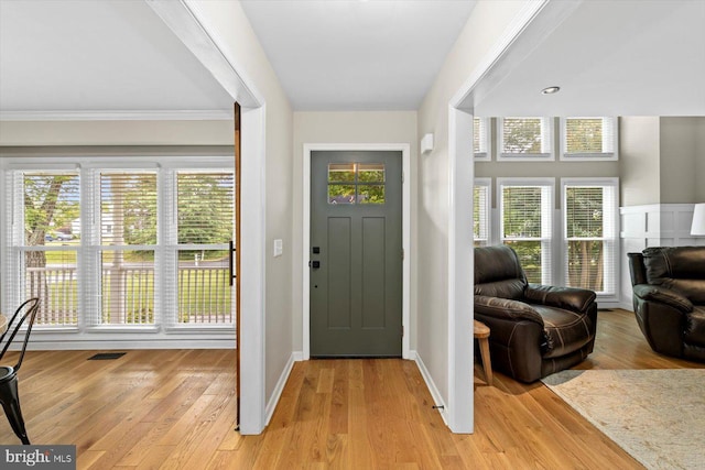 9 Tally Ho Dr, Fredericksburg, VA 22405 - foyer entrance with light wood-type flooring and baseboards