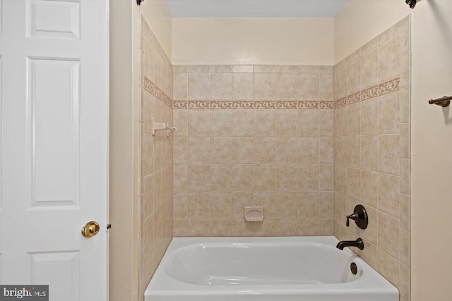 9 Tally Ho Dr, Fredericksburg, VA 22405 - bathroom featuring bathing tub / shower combination