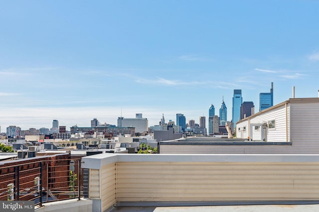 912 N 16th St Unit C, Philadelphia, PA 19130 - skyline view