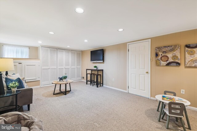 8305 Toll House Rd, Annandale, VA 22003 - living area featuring recessed lighting and carpet floors