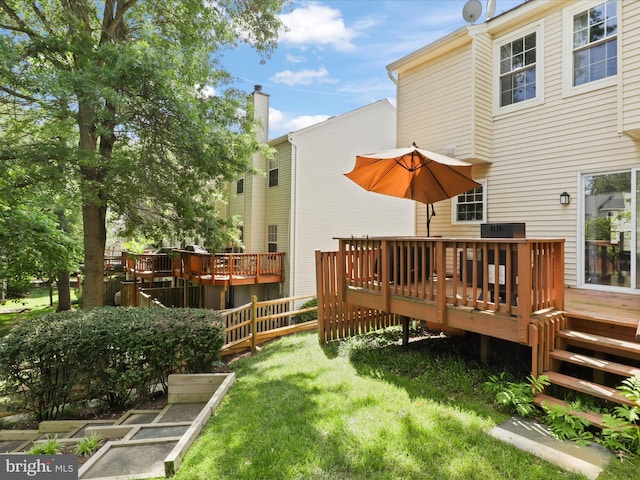 12215 Wye Oak Commons Cir Unit 66, Burke, VA 22015 - rear view of house with a wooden deck