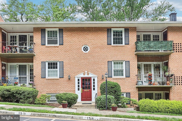 3814 Lyndhurst Dr Unit 203, Fairfax, VA 22031 - view of front of house featuring brick siding