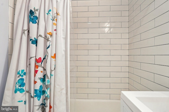 3814 Lyndhurst Dr Unit 203, Fairfax, VA 22031 - bathroom featuring shower / bathtub combination with curtain and vanity