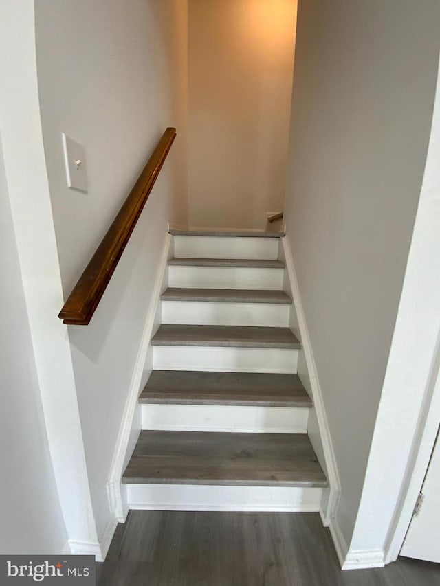 508 Boysenberry Ln, Frederick, MD 21703 - stairway with wood finished floors and baseboards