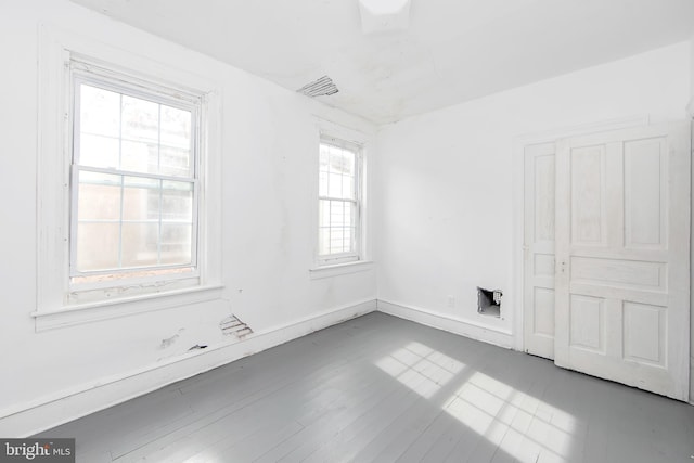 1314 Atlantic Ave, Camden, NJ 08104 - unfurnished room featuring baseboards and wood finished floors
