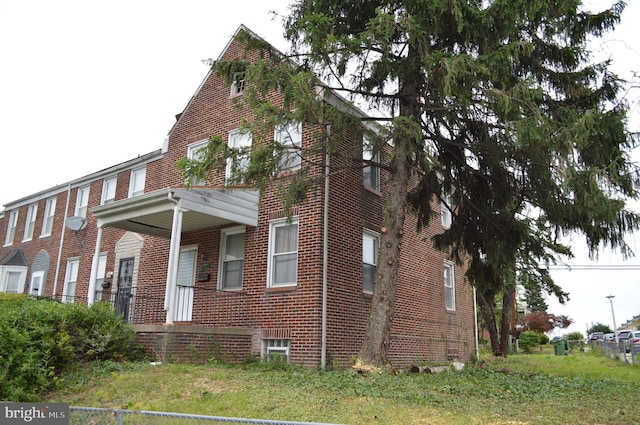 2901 Edison Hwy, Baltimore, MD 21213 - view of side of property featuring brick siding