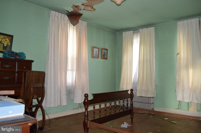 2901 Edison Hwy, Baltimore, MD 21213 - bedroom featuring baseboards
