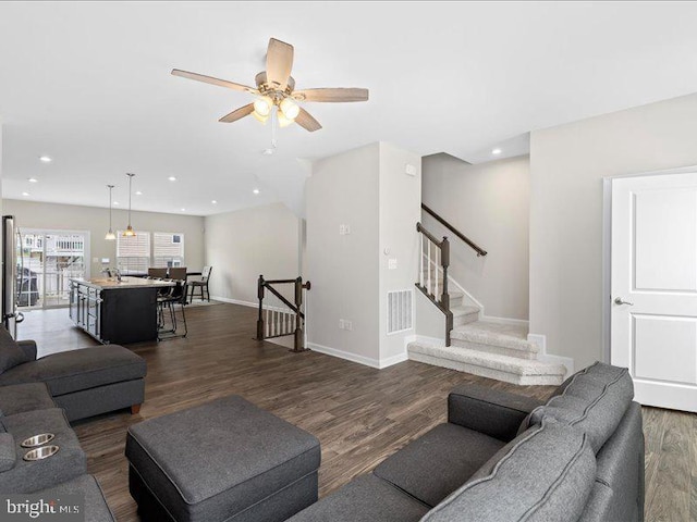 107 Lookout Way, Fredericksburg, VA 22405 - living room featuring baseboards, dark wood-style floors, ceiling fan, and recessed lighting