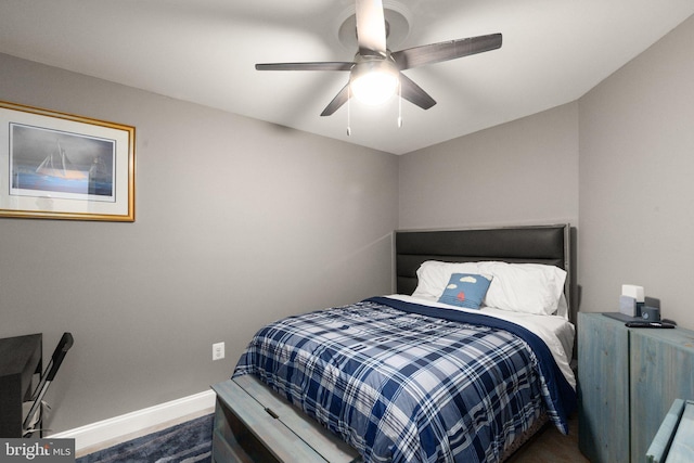 3234 Odonnell St, Baltimore, MD 21224 - bedroom featuring baseboards and ceiling fan