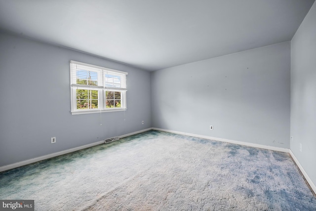 1 Carriage Way, Cinnaminson, NJ 08077 - carpeted spare room featuring baseboards