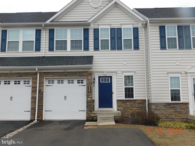 1726 Lydia Dr, Hatfield, PA 19440