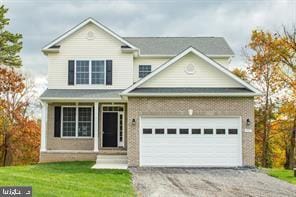 101 Glen Ridge Dr, Winchester, VA 22602 - traditional-style house with a garage, driveway, and a front lawn