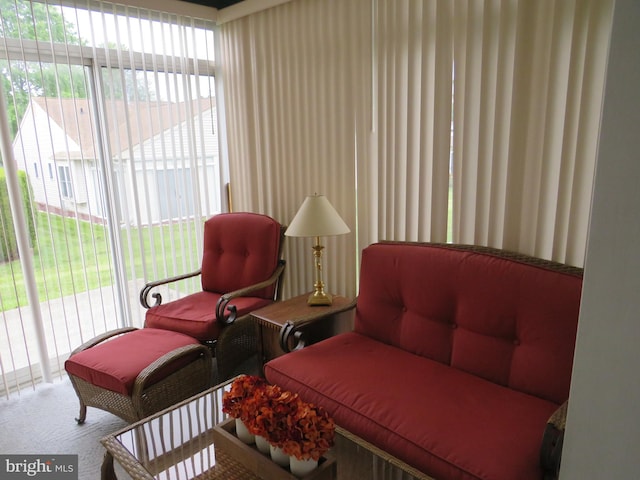 15 Meadowwood Ct, Columbus, NJ 08022 - sunroom / solarium featuring healthy amount of natural light