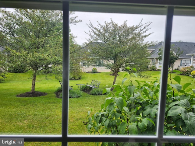 45 Freedom Ln, Bensalem, PA 19020 - view of green lawn