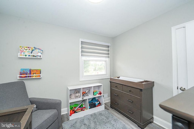 29 Holyoke Dr, Delran, NJ 08075 - living area with light wood finished floors and baseboards