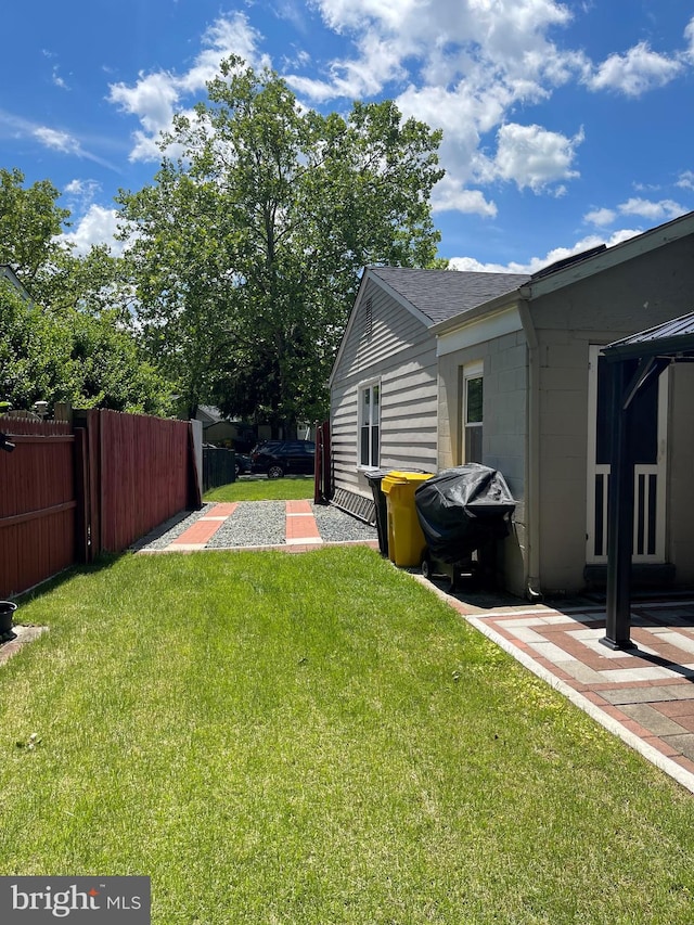 1604 Manning Rd, Glen Burnie, MD 21061 - view of yard