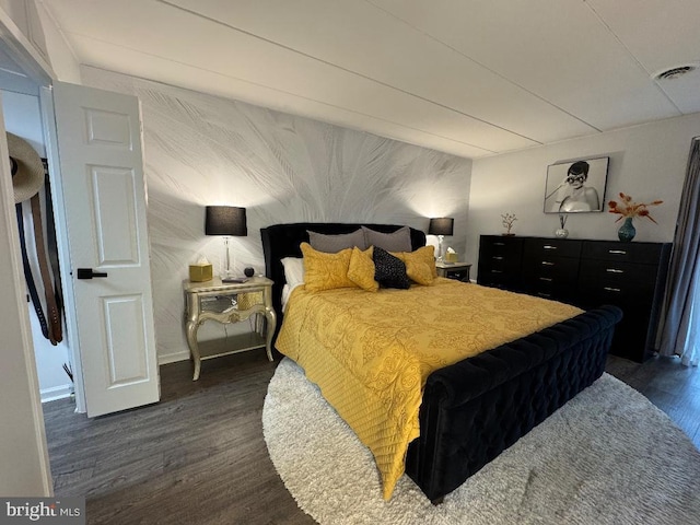 2622 Wagon Dr Unit 319, Alexandria, VA 22303 - bedroom featuring dark wood-style floors and baseboards
