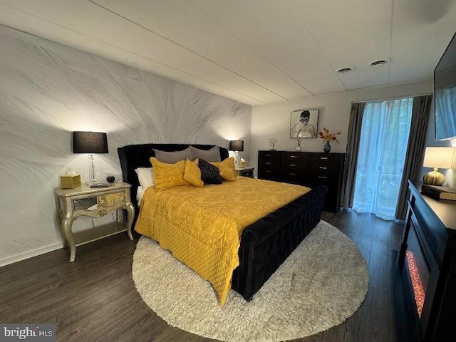 2622 Wagon Dr Unit 319, Alexandria, VA 22303 - bedroom featuring dark wood finished floors