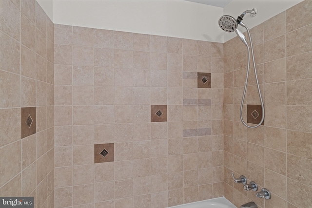 45104 Delaire Landing Rd Unit 104, Philadelphia, PA 19114 - bathroom with bathtub / shower combination