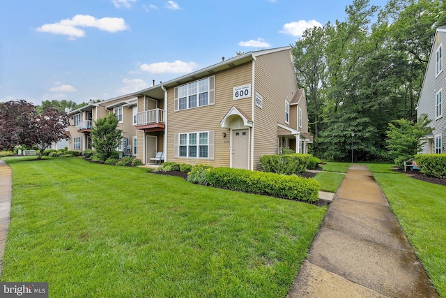 605A Ralston Dr Unit A, Mount Laurel, NJ 08054 - townhome / multi-family property featuring a front yard and a balcony