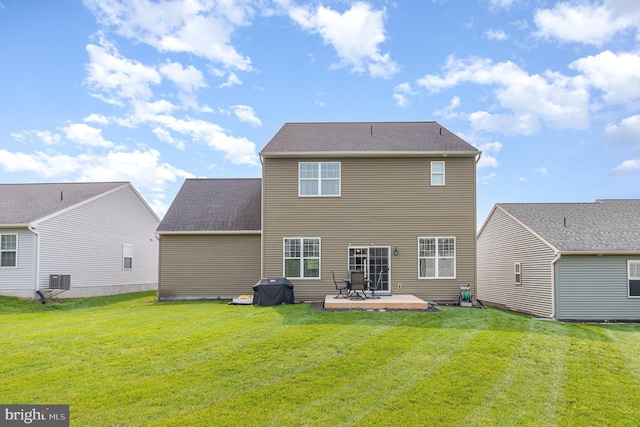 6039 Union Tunnel Dr, Harrisburg, PA 17111 - back of property featuring a patio and a yard