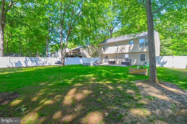 1027 Biltmore Ave, West River, MD 20778 - view of yard featuring a patio area