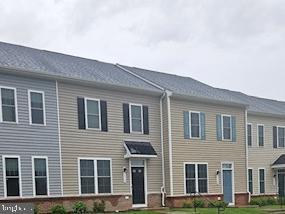 1312 S Kent St, Winchester, VA 22601 - multi unit property with a front yard