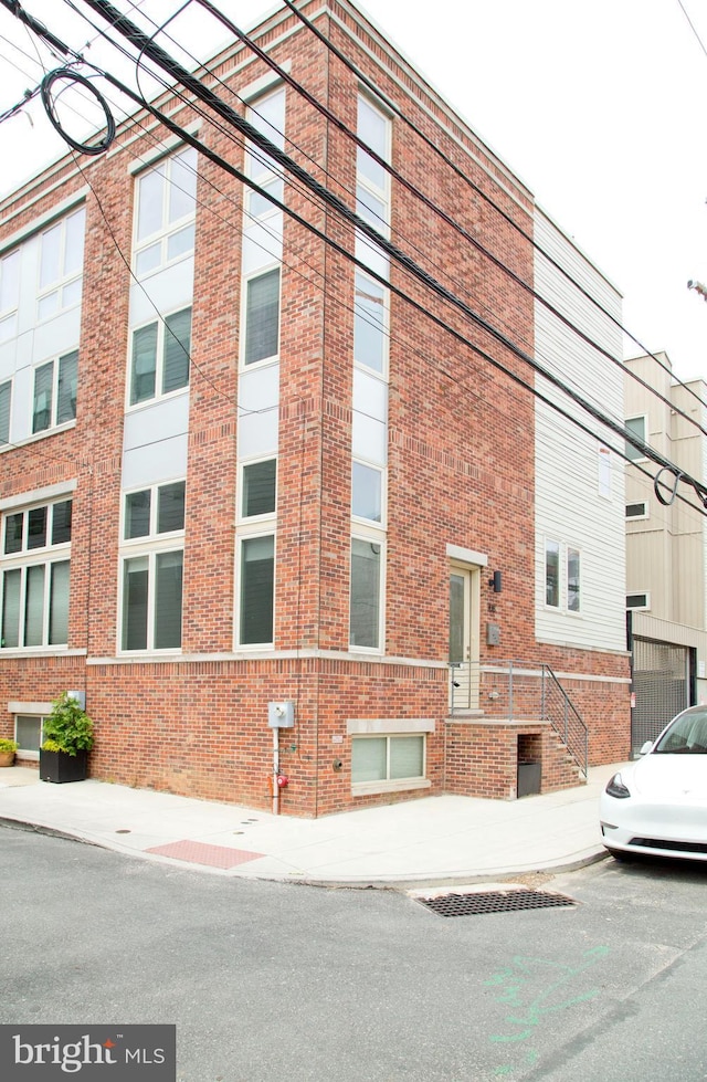 708 N 17th St, Philadelphia, PA 19130 - view of property