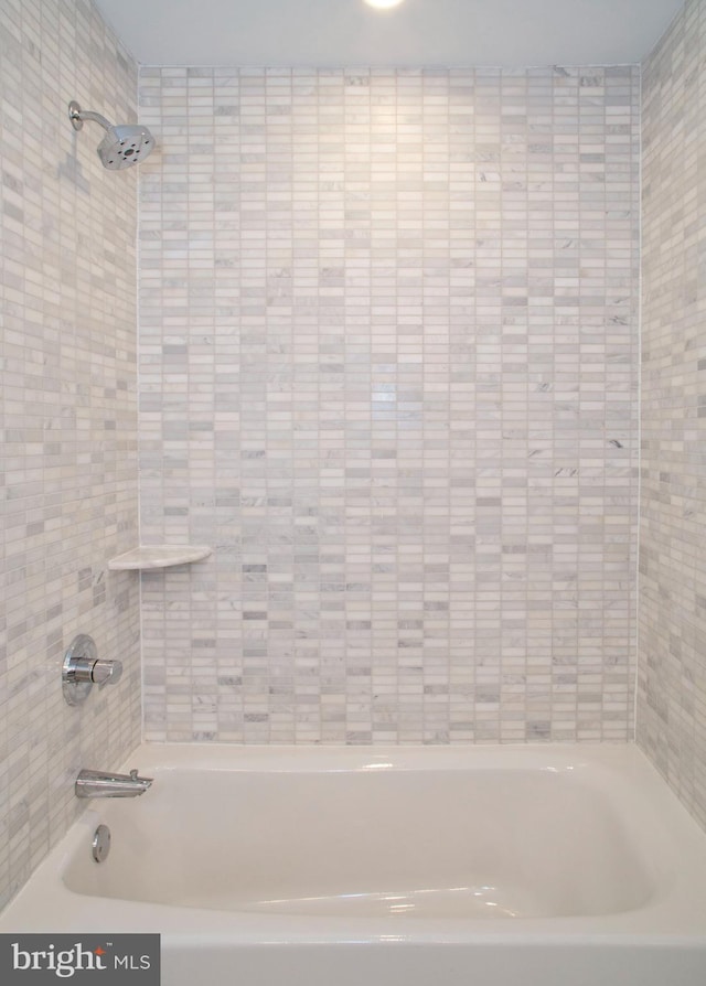 708 N 17th St, Philadelphia, PA 19130 - full bathroom with shower / bathtub combination