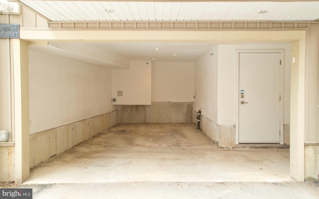 708 N 17th St, Philadelphia, PA 19130 - view of garage