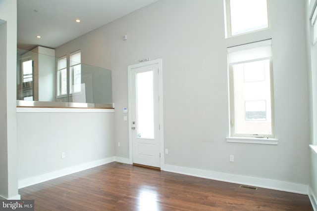 708 N 17th St, Philadelphia, PA 19130 - entryway with wood finished floors, baseboards, and recessed lighting