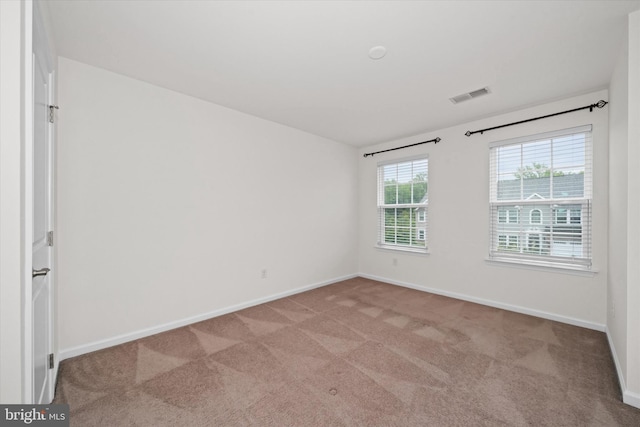 133 E General Grey Ct, Newark, DE 19702 - carpeted spare room with baseboards