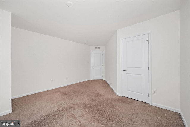 133 E General Grey Ct, Newark, DE 19702 - carpeted empty room with baseboards