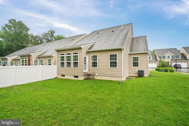 133 E General Grey Ct, Newark, DE 19702 - back of property with roof with shingles and central AC