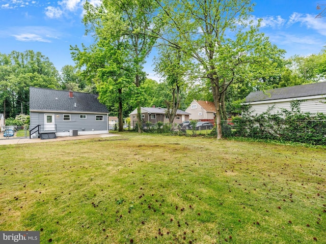 86 Summerfield Dr, Annapolis, MD 21403 - view of yard with a patio area